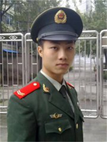 南宁兴华励志特训基地_张教官