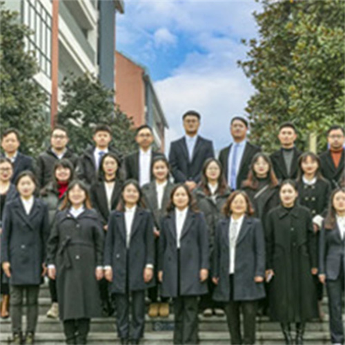 伊顿优学_理综老师