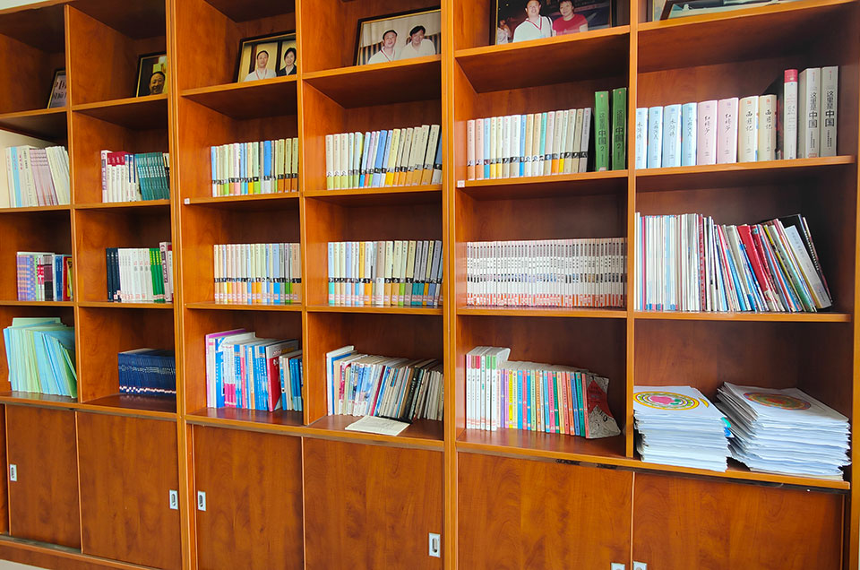 河北叛逆期青少年矫正学校_图书室