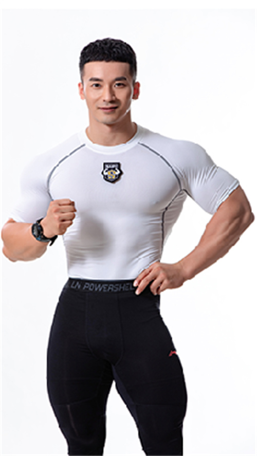 赛普健身教练培训基地_郑教练