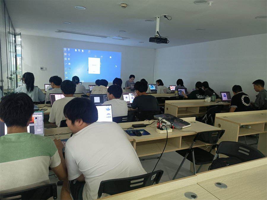 成都北大青鸟_校区环境