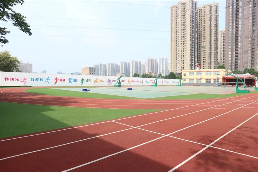 西安中高考补习机构_学校环境