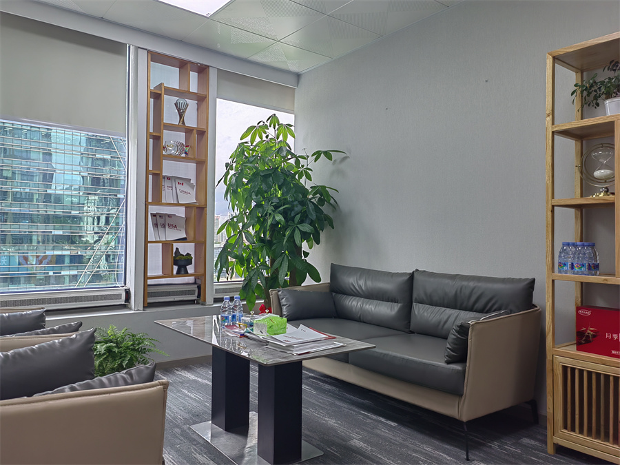 冠桥海外集团_接待室