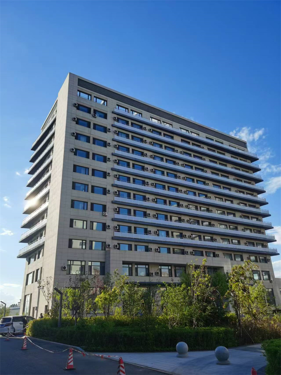 哈尔滨爱德高考培训_教学楼