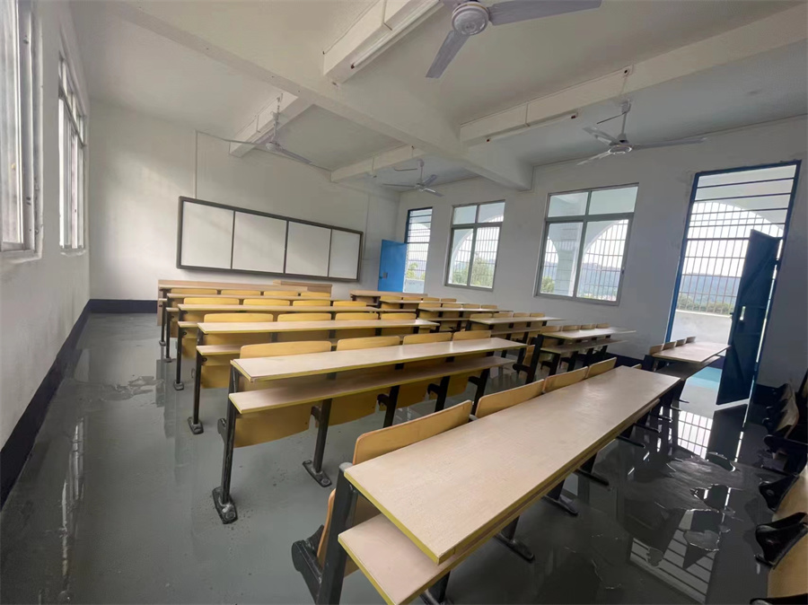 九州空间少年道法学校_学校环境