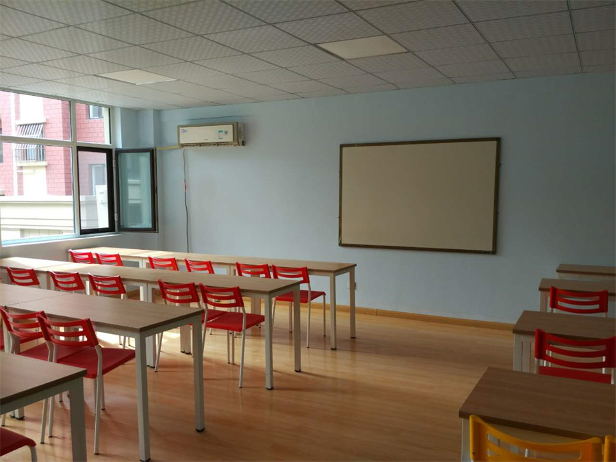 山东新铧教育_学校环境