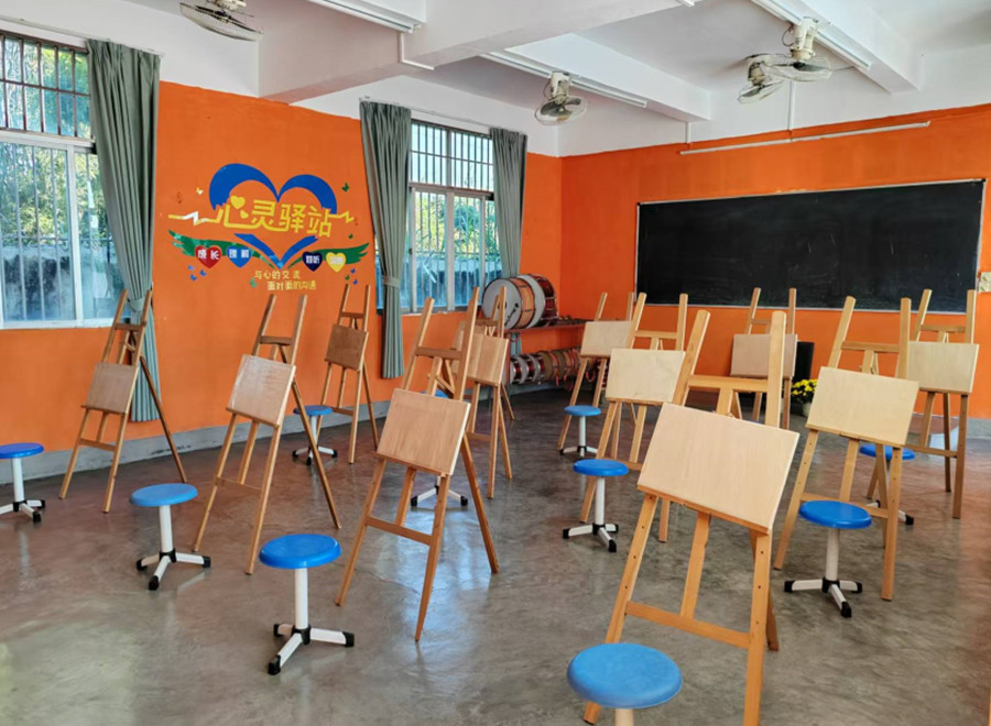 新阳光叛逆网瘾矫正学校_心灵驿站