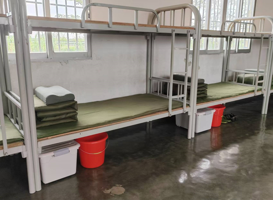 新阳光叛逆网瘾矫正学校_宿舍