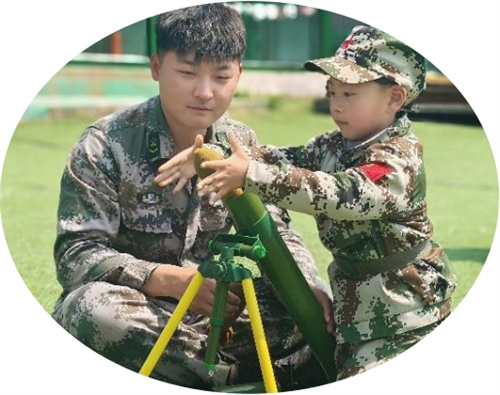 红玉国防军事基地_张教官