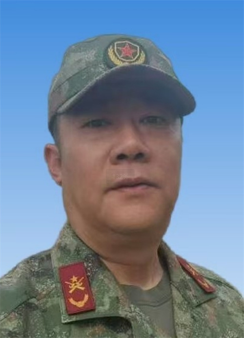 智毅叛逆戒网瘾学校_校领导