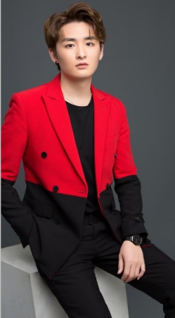 广州中艺美妆培训学校_BOWEN老师