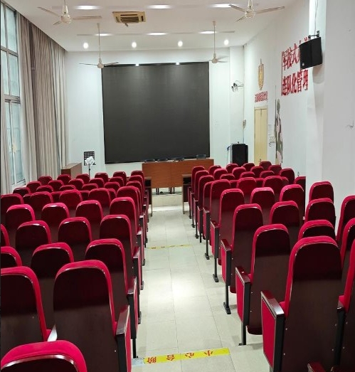 杭州皓文中考复读学校_会议室