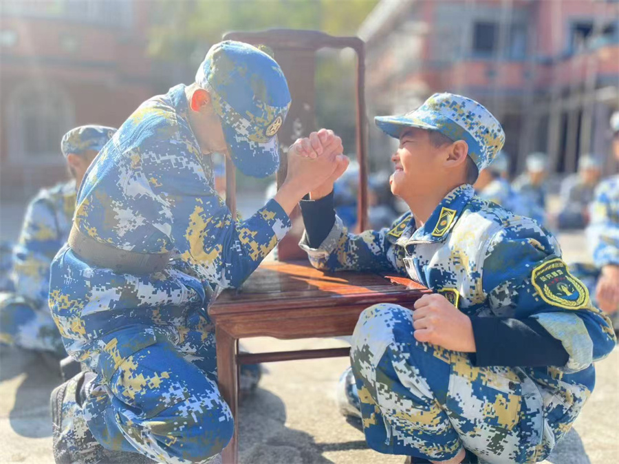 陕西新程启正素质教育基地_学校环境