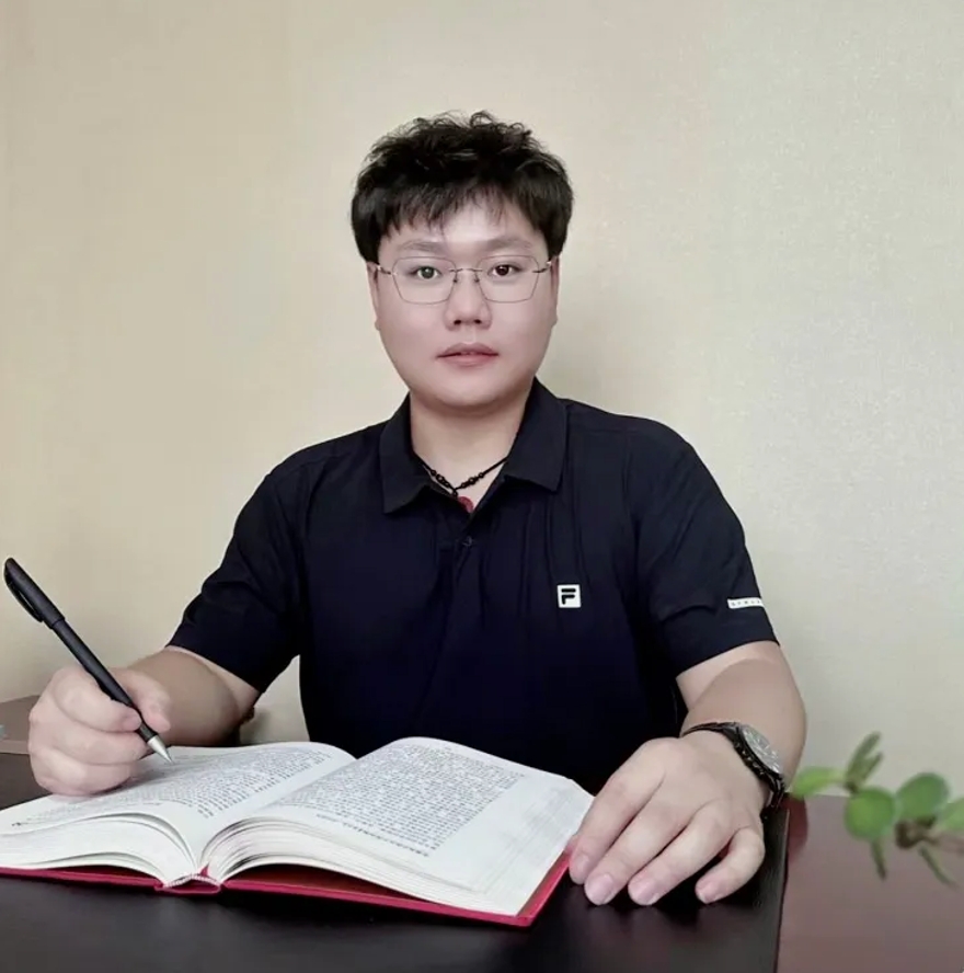 启翔教育_刘老师