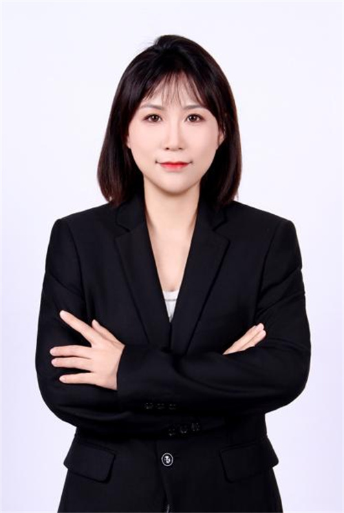 沈阳指引教育_杨老师