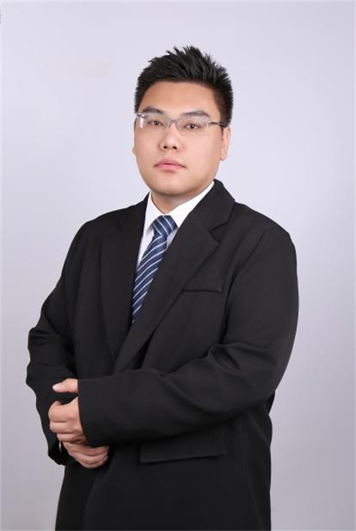 沈阳指引教育_滕老师