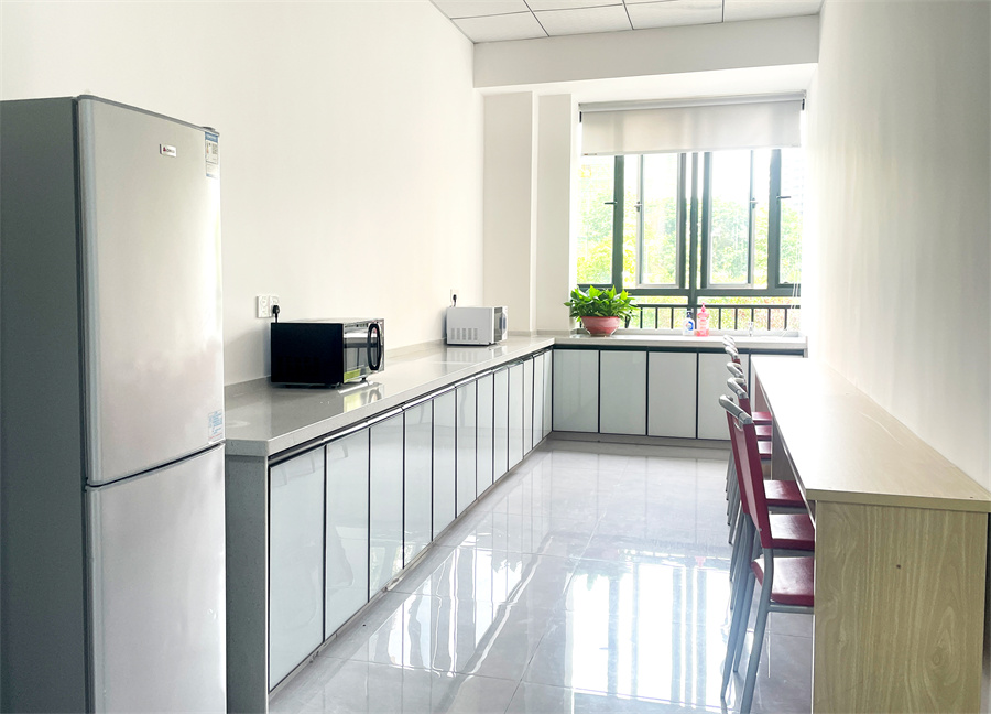 考翼考研_休闲水吧