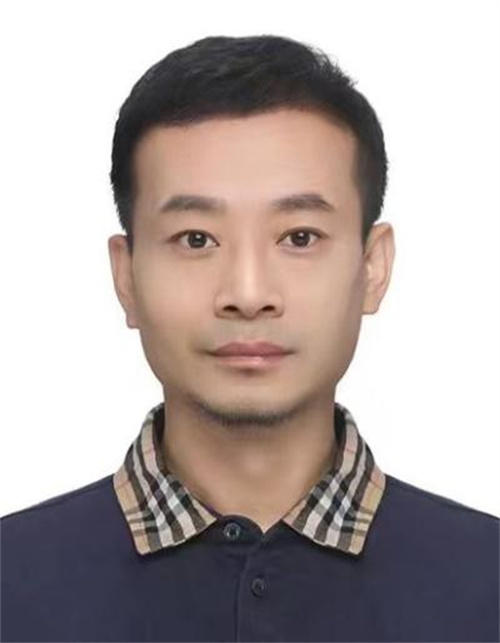 沈阳指引教育_赫老师