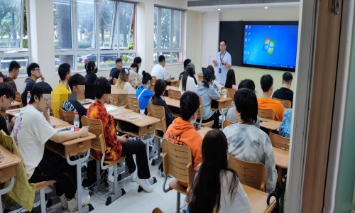 上海交大教育集团国际教育中心_课堂瞬间