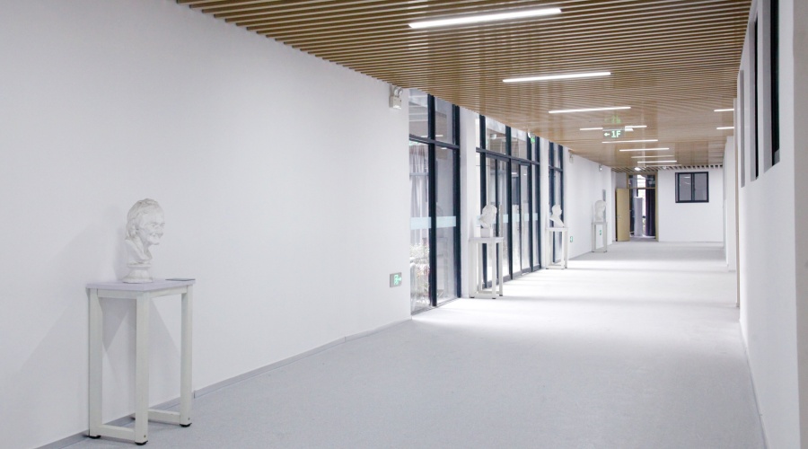 杭州新东方高复学校_学校环境