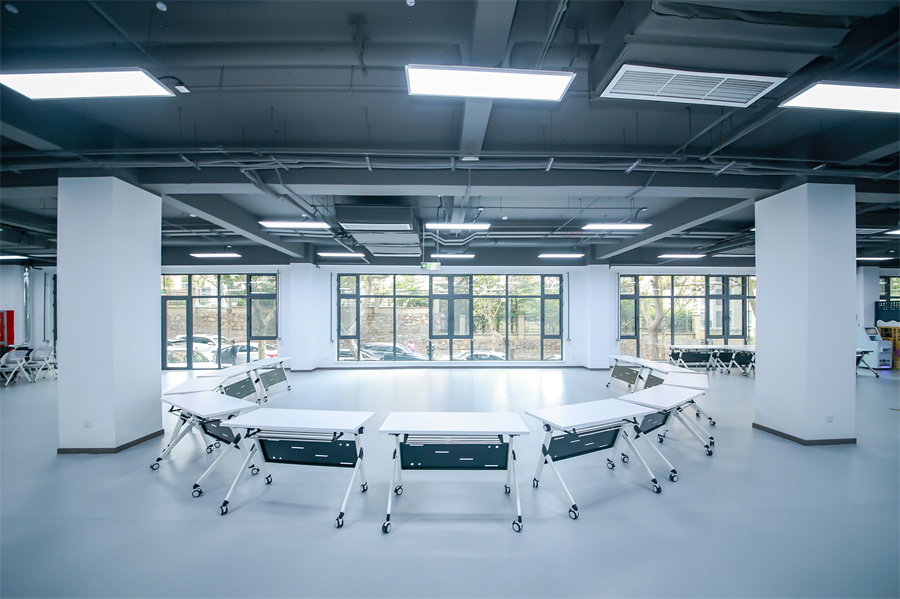 青岛新东方补习学校_学校环境