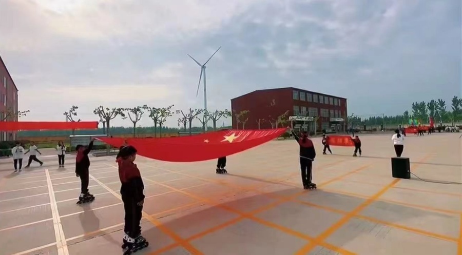 书林叛逆少年全封闭学校_操场