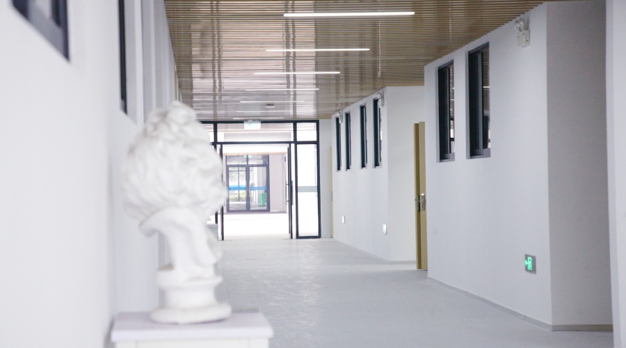 杭州新东方高复学校_学校环境