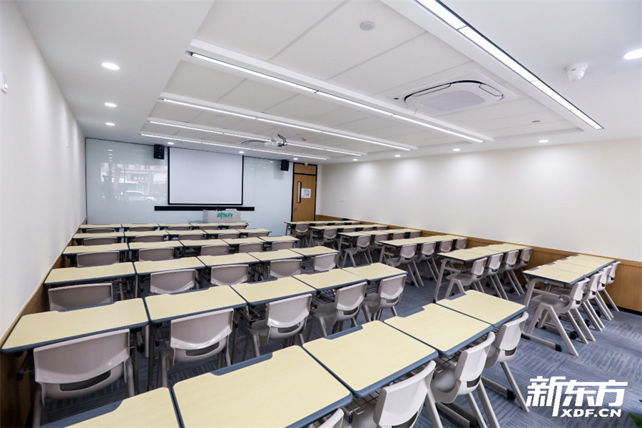 浙江新东方培训学校_教室