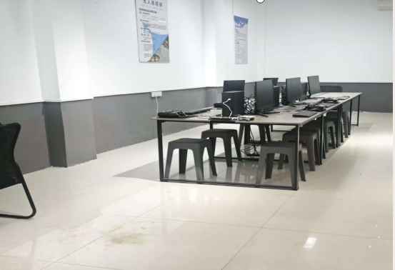 蓝途无人机培训_校区环境