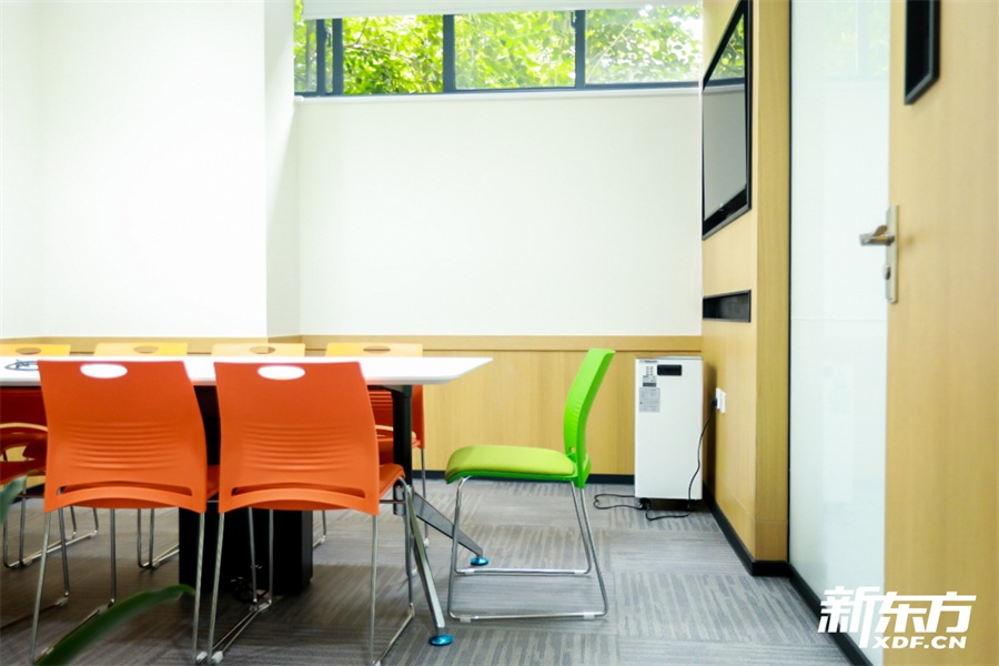 浙江新东方培训学校_教室