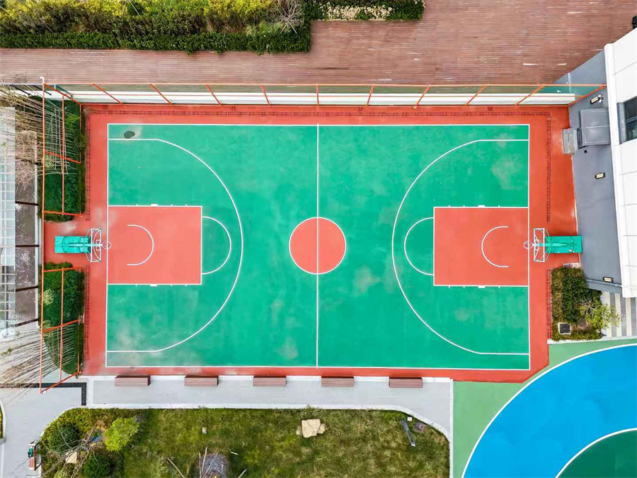 青岛新东方补习学校_学校操场