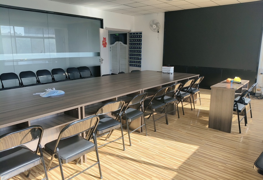 宁夏圆德教育_会议室
