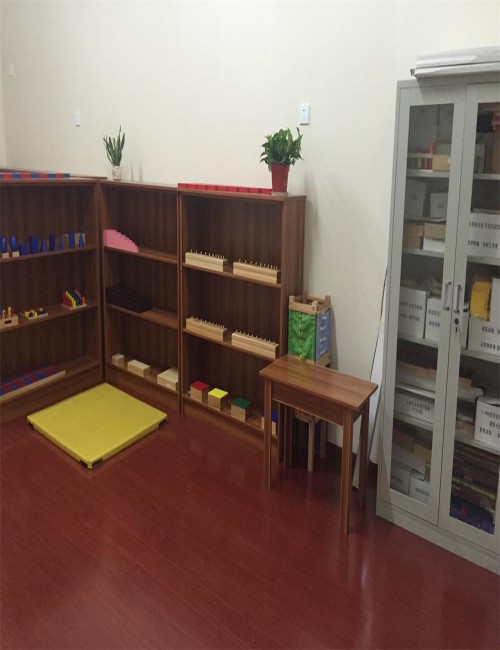 乐康儿童康复中心_作业训练室