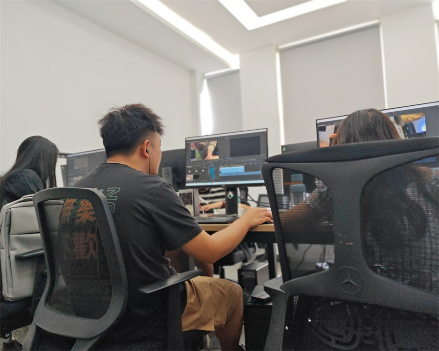 成都黑格子视界教育_校区环境