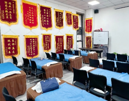 武汉腾盛圆中医培训学校