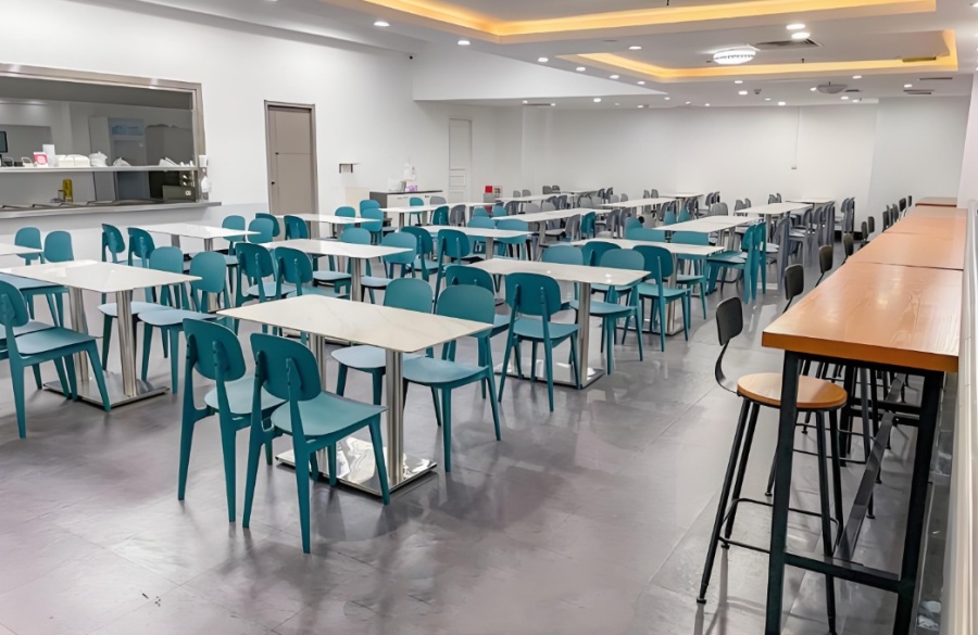 广州华师科教复读学校_教室