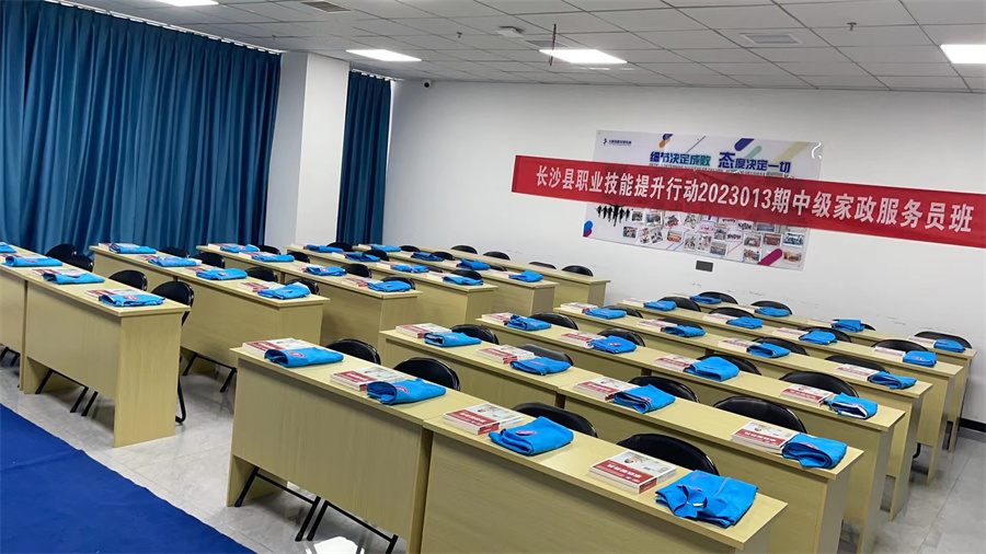 玉雅清朦母婴培训学校_月嫂育婴师培训学校