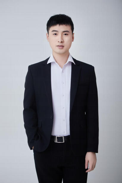 张凯公考_理科总教头家辉