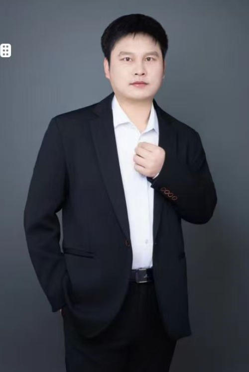 优幼起点儿童成长发展中心_向靖