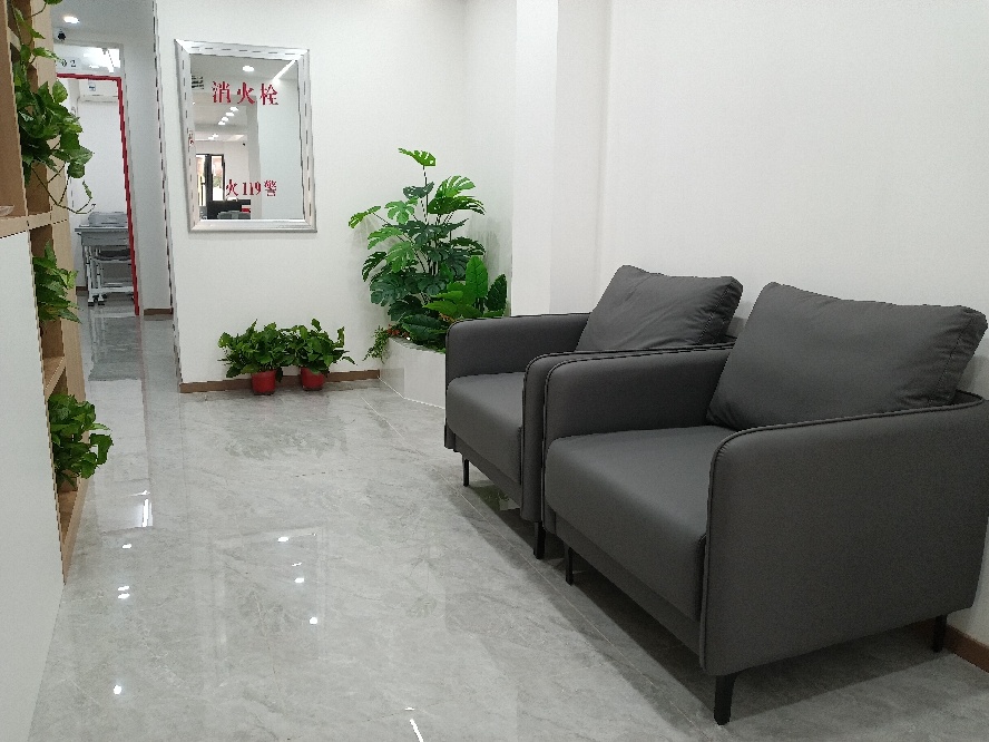 百时教育_会客厅