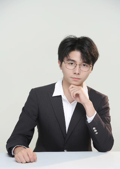 悦来青少年成长中心_吴老师