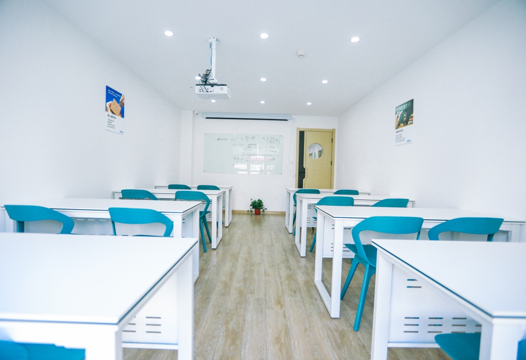 新思培教育_教室环境