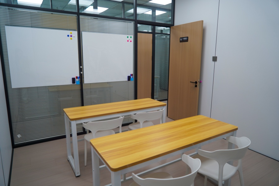 北京论思中高考补习机构_机构环境