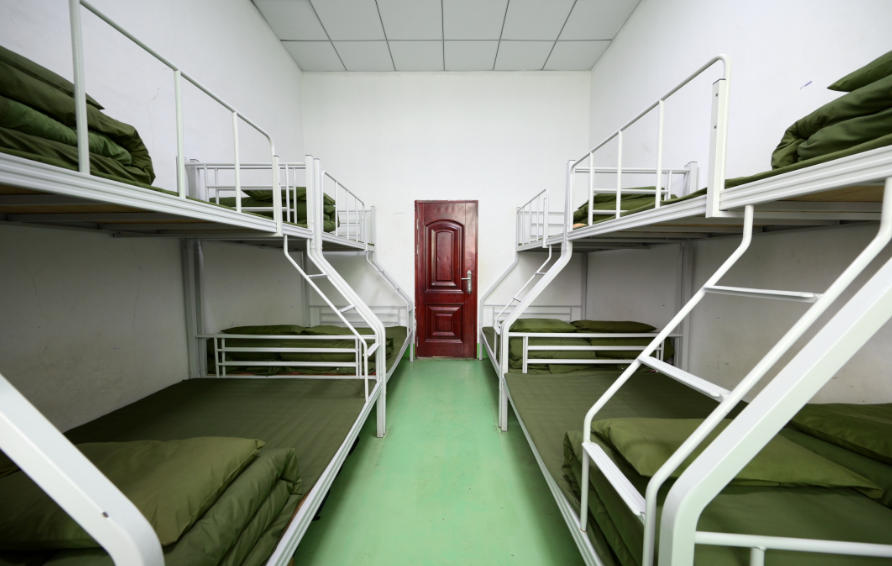 广东砺剑少年教育_学校环境