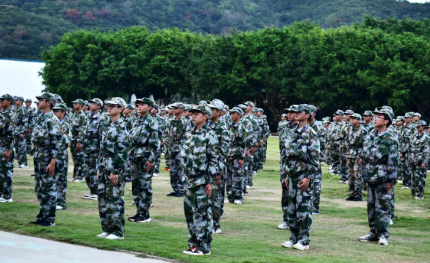 广东砺剑少年教育_学校环境